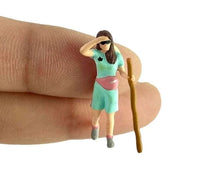 Load image into Gallery viewer, 1:64 Painted Figure Model Miniature Resin Diorama Sand Outdoor Hiking Sport Toy

