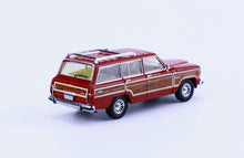 Load image into Gallery viewer, 1:64 596model Red Grand Wagoneer SUV ORV Sports Model Diecast Metal Car New Collection
