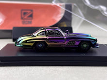 Load image into Gallery viewer, DCM 1:64 Plating 300sl Gullwing Classic Sports Model Diecast Metal Car New Collection
