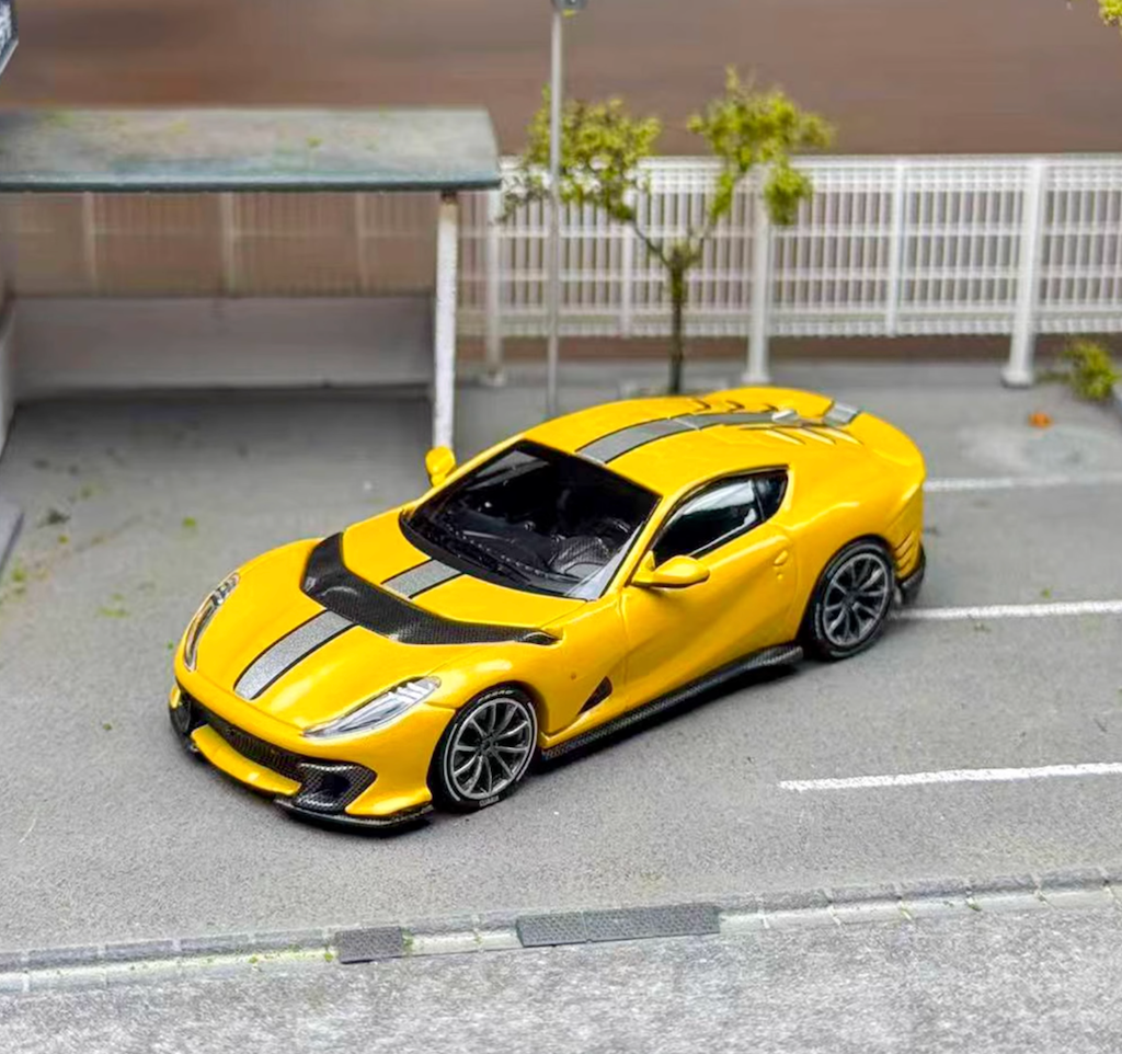TOC 1:64 Yellow 812C Coupe Racing Sports Model Diecast Metal Car New Collection
