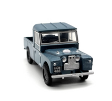 Load image into Gallery viewer, 1:76 109 Transporter Pickup Truck Vintage Classic Model Diecast Metal Car
