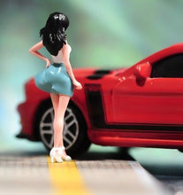 Load image into Gallery viewer, 1:64 Painted Figure Model Miniature Resin Diorama Sand Windward ﻿Standing Girl Collection
