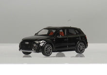 Load image into Gallery viewer, JKM 1:64 Black Q5L City SUV Sports Model Diecast Metal Car New Collection
