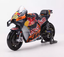 Load image into Gallery viewer, Maisto 1:18 2023 GP KTM RC16 #33 Racing Sports Model Toy Metal Motorcycle New Collection
