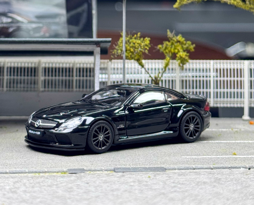 GUM 1:64 Black SL65 AMG R230 Coupe Sports Model Diecast Metal Car New Collection