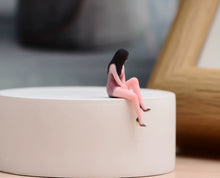 Load image into Gallery viewer, 1:64 Painted Figure Model Miniature Resin Diorama Toy Sand Sitting Sexy Woman
