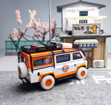 Load image into Gallery viewer, Master 1:64 Defender Gulf SUV Van Camper Sport Model Diecast Metal Car New
