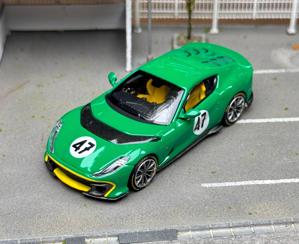 TOC 1:64 Green 812C FE812C #47 Coupe Sports Model Diecast Metal Car New Collection