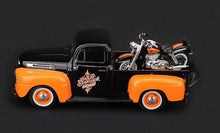 Load image into Gallery viewer, Maisto 1:241958 FLH Duo Glide 1948 F1 Pickup Truck Motorcycle Model Toy Metal
