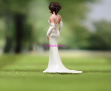 Load image into Gallery viewer, 1:24 Painted Figure Model Miniature Resin Diorama Sand Dinner Wedding Dress Lady
