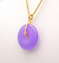 Load image into Gallery viewer, Nature Jade Puprle Round Fortune Pendant Necklace Gift Jewelry charm Blessing
