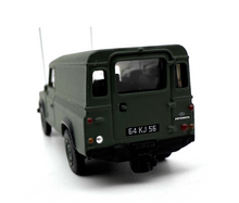 Load image into Gallery viewer, 1:76 Green Military Defender ORV Reconnaissance Model Diecast Metal Car New Collection
