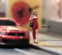 Load image into Gallery viewer, 1:64 Painted Unpainted Figure Model Miniature Resin Diorama Sand Sexy Girl Lady
