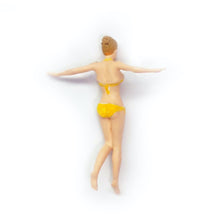 Load image into Gallery viewer, 1:64 Painted Figure Mini Model Miniature Resin Diorama Beauty Bikini Girl Yellow
