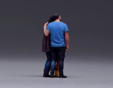 Load image into Gallery viewer, 1:64 Painted Figure Model Miniature Resin Diorama Toy Family Dad Mom Girl Set
