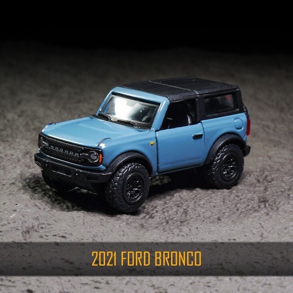 Bburago 1:64 2021 Ford Bronco SUV ORV Sports Model Diecast Metal Car New Collection