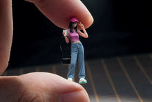 Load image into Gallery viewer, 1:64 Painted Figure Model Miniature Resin Diorama Toy Sand Posting Pink Cap Girl
