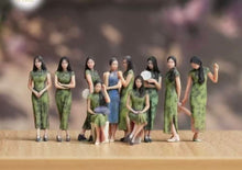 Load image into Gallery viewer, 1:64 Painted Figure Model Miniature Resin Diorama Sand Qipao Beauty Lady Girl A
