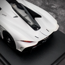 Load image into Gallery viewer, GTspirit 1:18 Absolut Jesko Super Racing Sports Model Diecast Resin Car New
