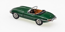 Load image into Gallery viewer, GFCC 1:64 1961 E Type Roadster Convertible Sports Model Diecast Metal Car
