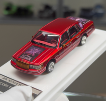 Load image into Gallery viewer, MK 1:64 HEC Red Art Lincoln Town Car Luxury Sedan Model Diecast Metal Car New Collection
