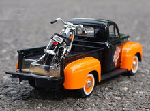 Load image into Gallery viewer, Maisto 1:241958 FLH Duo Glide 1948 F1 Pickup Truck Motorcycle Model Toy Metal

