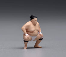 Load image into Gallery viewer, 1:64 Painted Figure Model Miniature Resin Sand Japanese Sumo Wrestler Men Set
