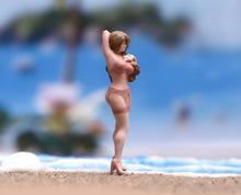Load image into Gallery viewer, 1:64 Painted Figure Model Miniature Resin Sand Beauty Girl Camera Sexy Woman
