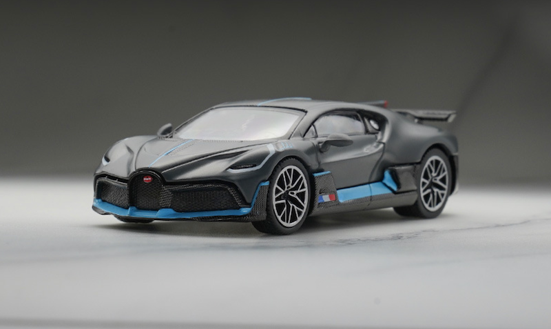 MINIGT 1:64 Grey Divo Racing Sports Model Toy Metal Car 474