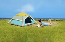 Load image into Gallery viewer, 1:64 Painted Figure Model Miniature Resin Diorama Outdoor Picnic Camping Reading Collection
