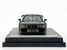 Load image into Gallery viewer, SW 1:64 635 CSI Sharknose Widebody Racing Sports Model Diecast Metal Car New Collection
