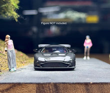 Load image into Gallery viewer, FW 1:64 Black Carbon Vulcan Racing Sports Model Diecast Metal Car New Collection
