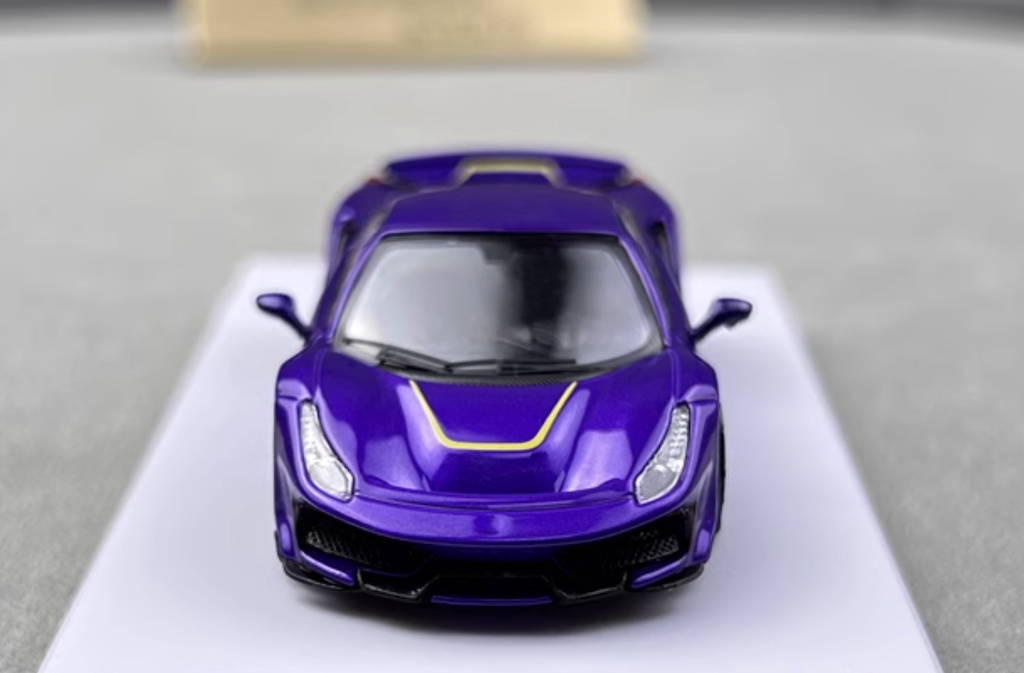 DCM 1:64 Purple Novitec 488 Pista Racing Sports Model Diecast