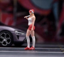 Load image into Gallery viewer, 1:24 Painted Figure Model Miniature Resin Diorama Sand Street Lady Headset Girl
