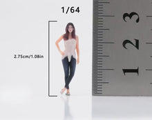 Load image into Gallery viewer, 1:64 Painted Figure Model Miniature Resin Diorama Sand Beauty White Top Lady
