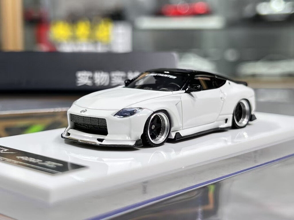 404Error 1:64 White 400Z Hatchback Racing Sports Model Diecast Resin Car BN