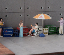 Load image into Gallery viewer, 1:64 Painted Model Miniature Resin Diorama Sand Scene Freezer Fridges Set B
