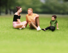 Load image into Gallery viewer, 1:64 Painted Figure Model Miniature Resin Diorama Sand Family Dad Mom Boy KId New Collection
