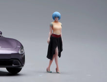 Load image into Gallery viewer, 1:64 Painted Figure Model Miniature Resin Diorama Toy Sand Sexy Girl Lady Beauty

