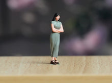 Load image into Gallery viewer, 1:64 Painted Figure Model Miniature Resin Diorama Toy Sand Green Qipao Lady Girl
