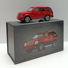 Load image into Gallery viewer, Masdi 1:64 Red 2005 Escalade Full Size SUV Sport Model Diecast Metal Car New Collection

