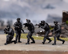 Load image into Gallery viewer, 1:64 Painted Figure Model Miniature Resin Diorama Scene Marine Soldier Military
