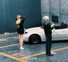Load image into Gallery viewer, 1:64 Painted Figure Miniature Mini Resin Model Diorama Scene street girl boy set
