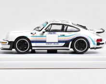 Load image into Gallery viewer, RM 1:64 White Singer Turbo Study 930 Classic Sport Model Diecast Metal Car New Collection
