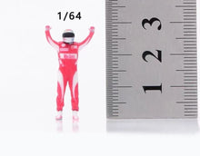 Load image into Gallery viewer, 1:64 Painted Figure Model Miniature Resin Diorama Sand Formula 1 Racing Racer
