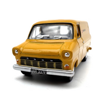 Load image into Gallery viewer, 1:76 Yellow British Railway Transport Van Vehicle Model Diecast Metal Car New Collection
