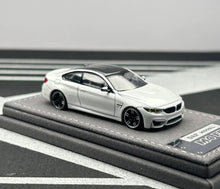 Load image into Gallery viewer, DAP 1:64 White M4 F82 Coupe Widebody Sports Model Diecast Metal Car
