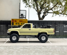 Load image into Gallery viewer, Masdi 1:64 Yellow 1995 Hilux RN80 Cab Pickup Truck Model Diecast Metal Car New Collection
