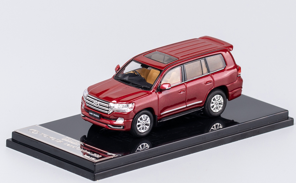 GCD 1:64 Red Toyota Land Cruser LC200 SUV Model Toy Diecast Metal Car Display Box