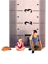 Load image into Gallery viewer, 1:64 Painted Figure Model Miniature Resin Diorama Little Girl Young Man Cat Toy
